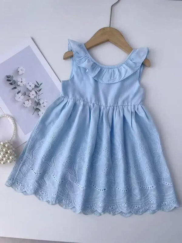 Vestido azul sin mangas